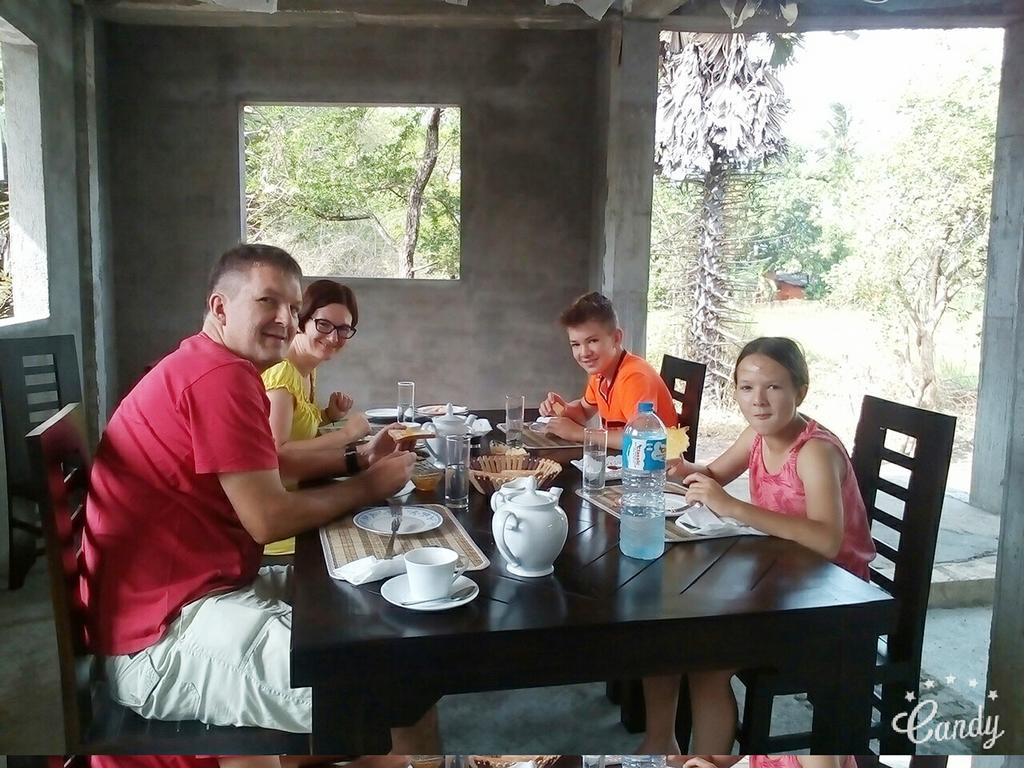 My Home Guest Polonnaruwa Exteriör bild